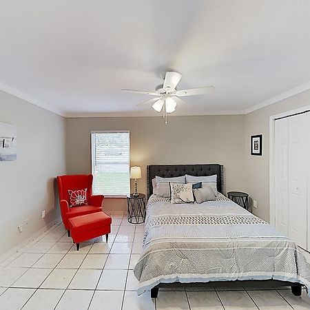 New Listing! “Butterfly Bungalow” In City Center Home Tampa Eksteriør bilde
